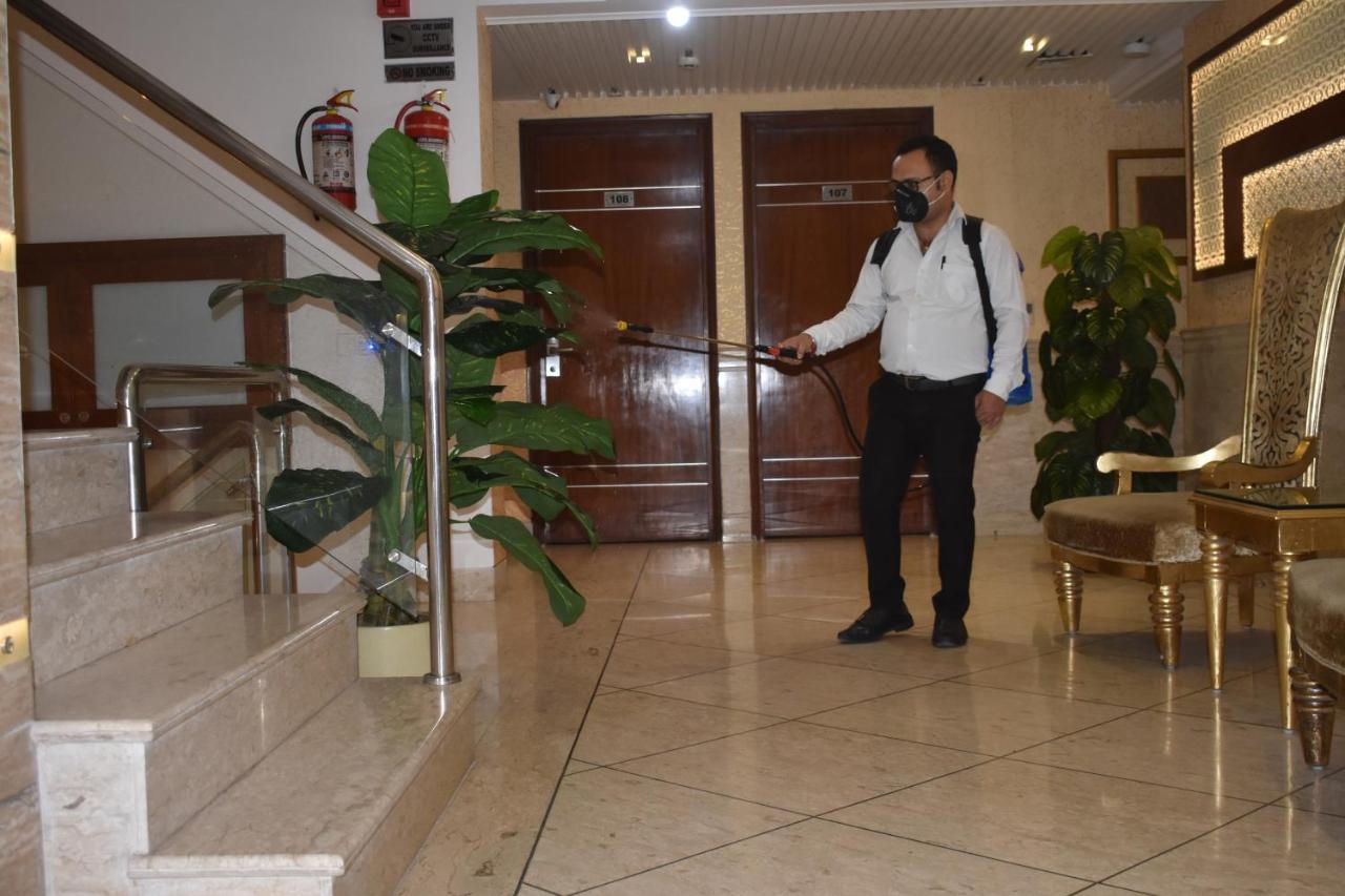 Hotel Swaran Palace Δελχί Εξωτερικό φωτογραφία