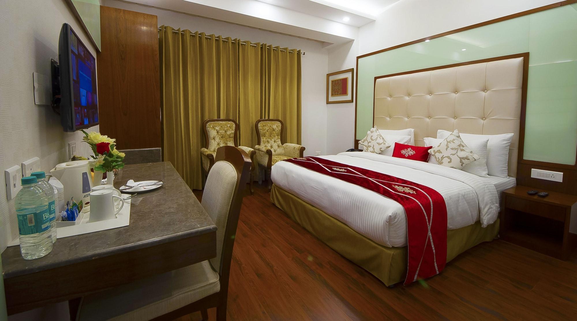 Hotel Swaran Palace Δελχί Εξωτερικό φωτογραφία