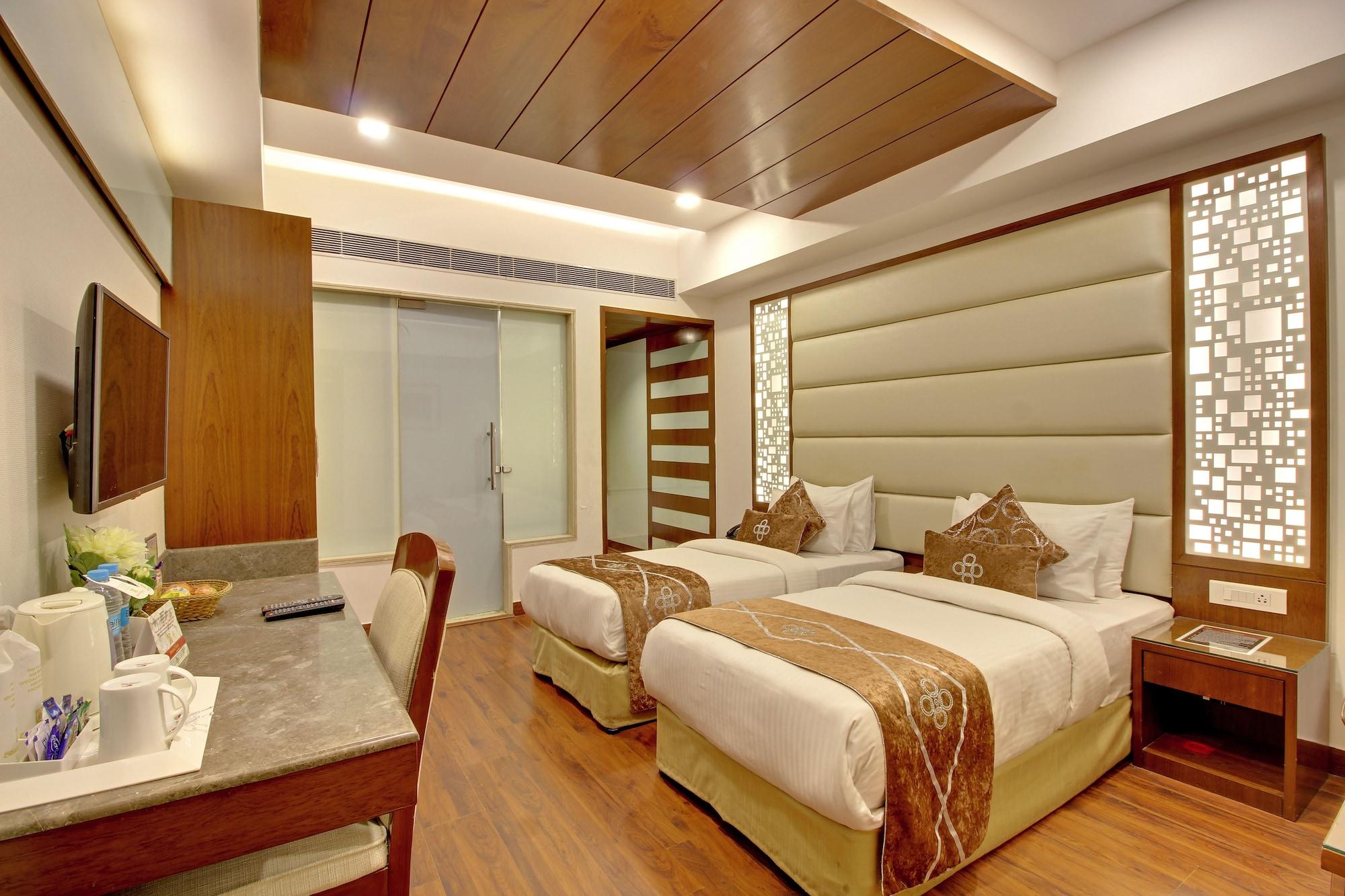 Hotel Swaran Palace Δελχί Εξωτερικό φωτογραφία