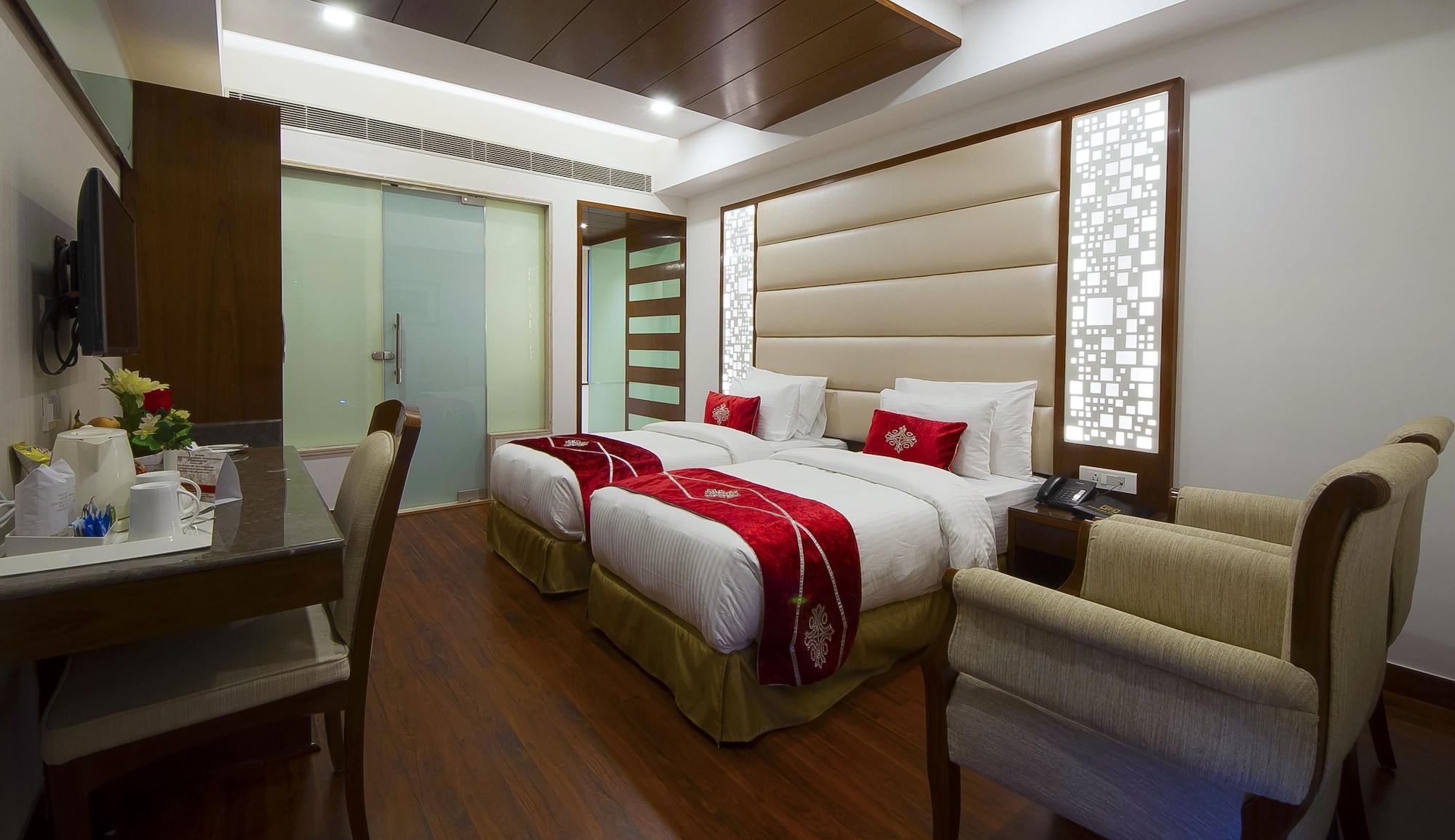 Hotel Swaran Palace Δελχί Εξωτερικό φωτογραφία