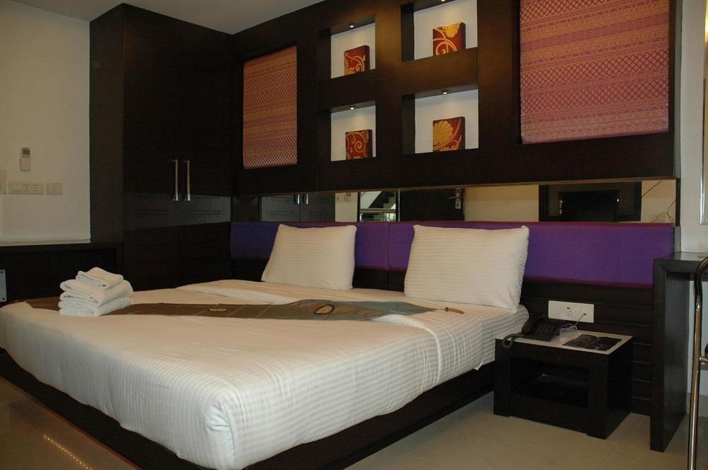 Hotel Swaran Palace Δελχί Εξωτερικό φωτογραφία