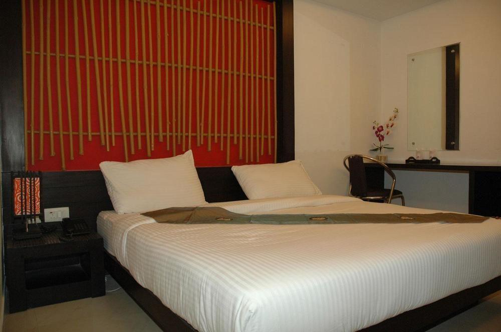 Hotel Swaran Palace Δελχί Εξωτερικό φωτογραφία