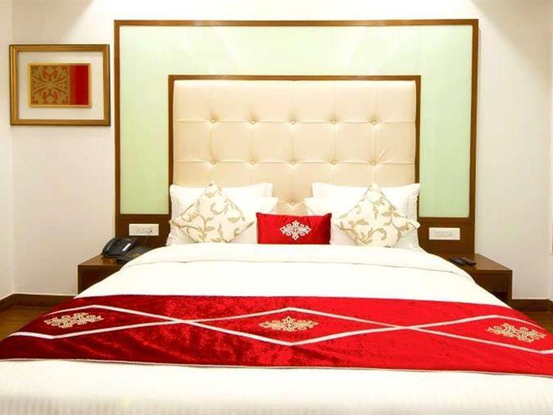 Hotel Swaran Palace Δελχί Εξωτερικό φωτογραφία