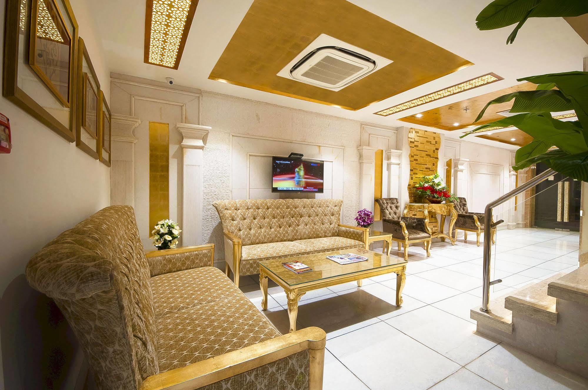 Hotel Swaran Palace Δελχί Εξωτερικό φωτογραφία