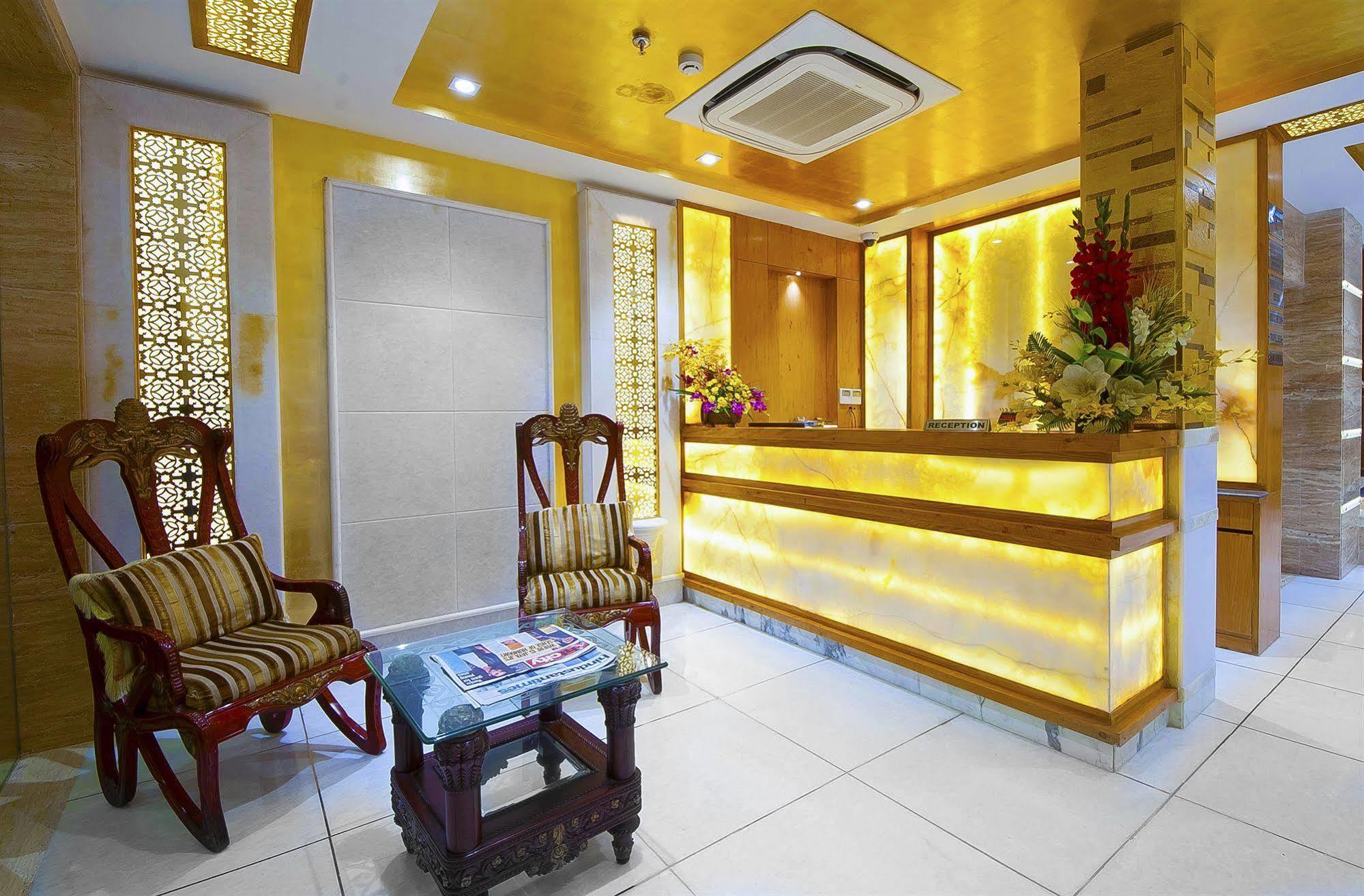 Hotel Swaran Palace Δελχί Εξωτερικό φωτογραφία