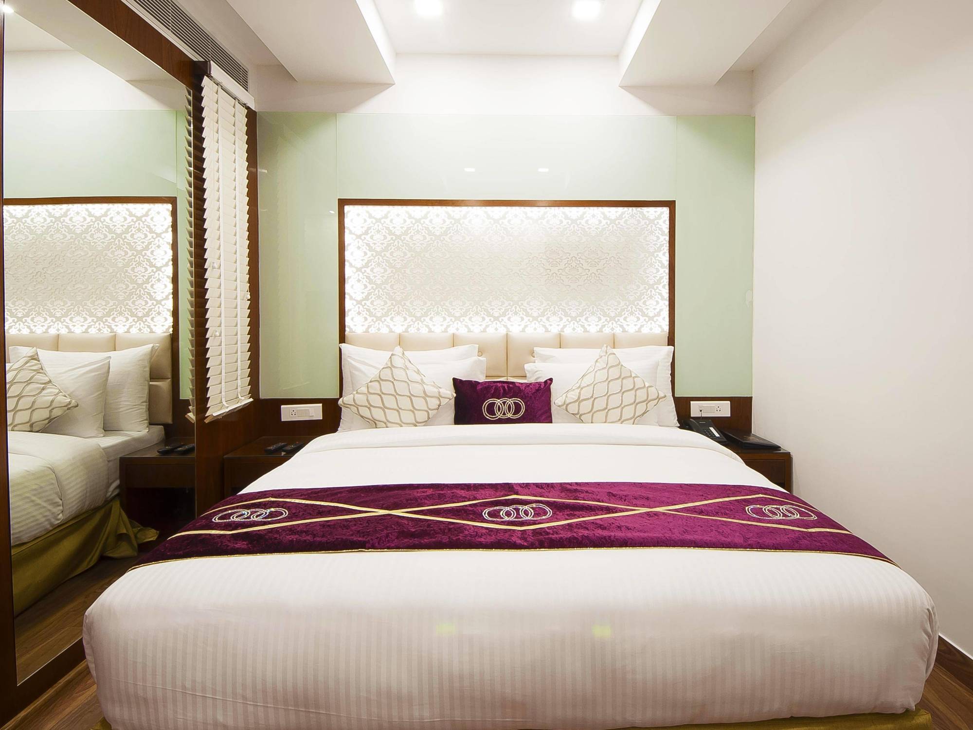 Hotel Swaran Palace Δελχί Εξωτερικό φωτογραφία