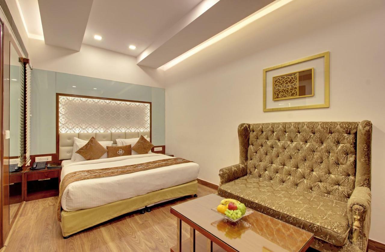 Hotel Swaran Palace Δελχί Εξωτερικό φωτογραφία